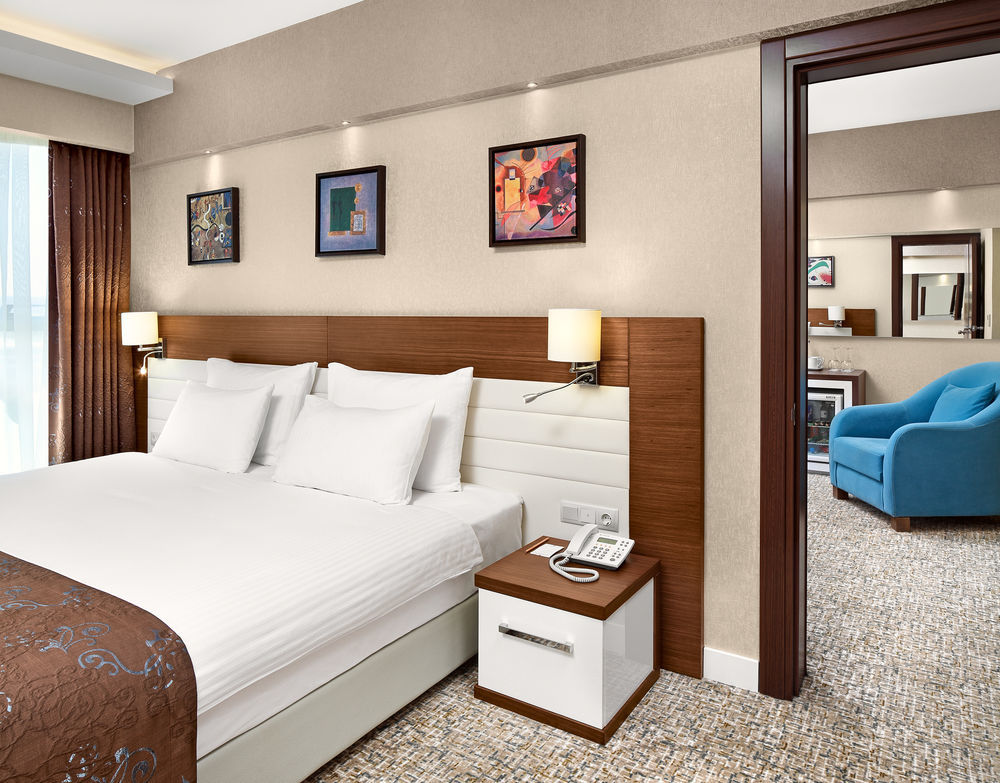 The Merlot Hotel Ескишехир Екстериор снимка