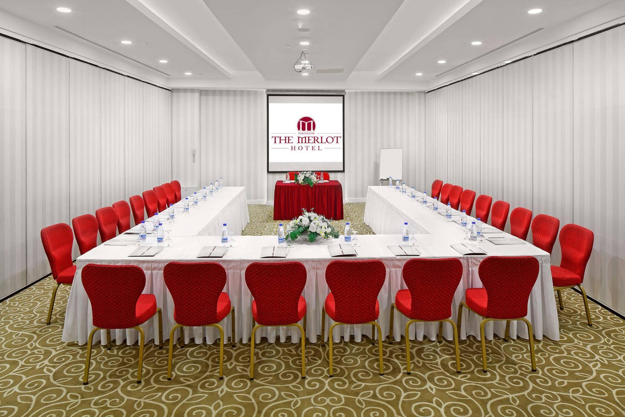 The Merlot Hotel Ескишехир Екстериор снимка
