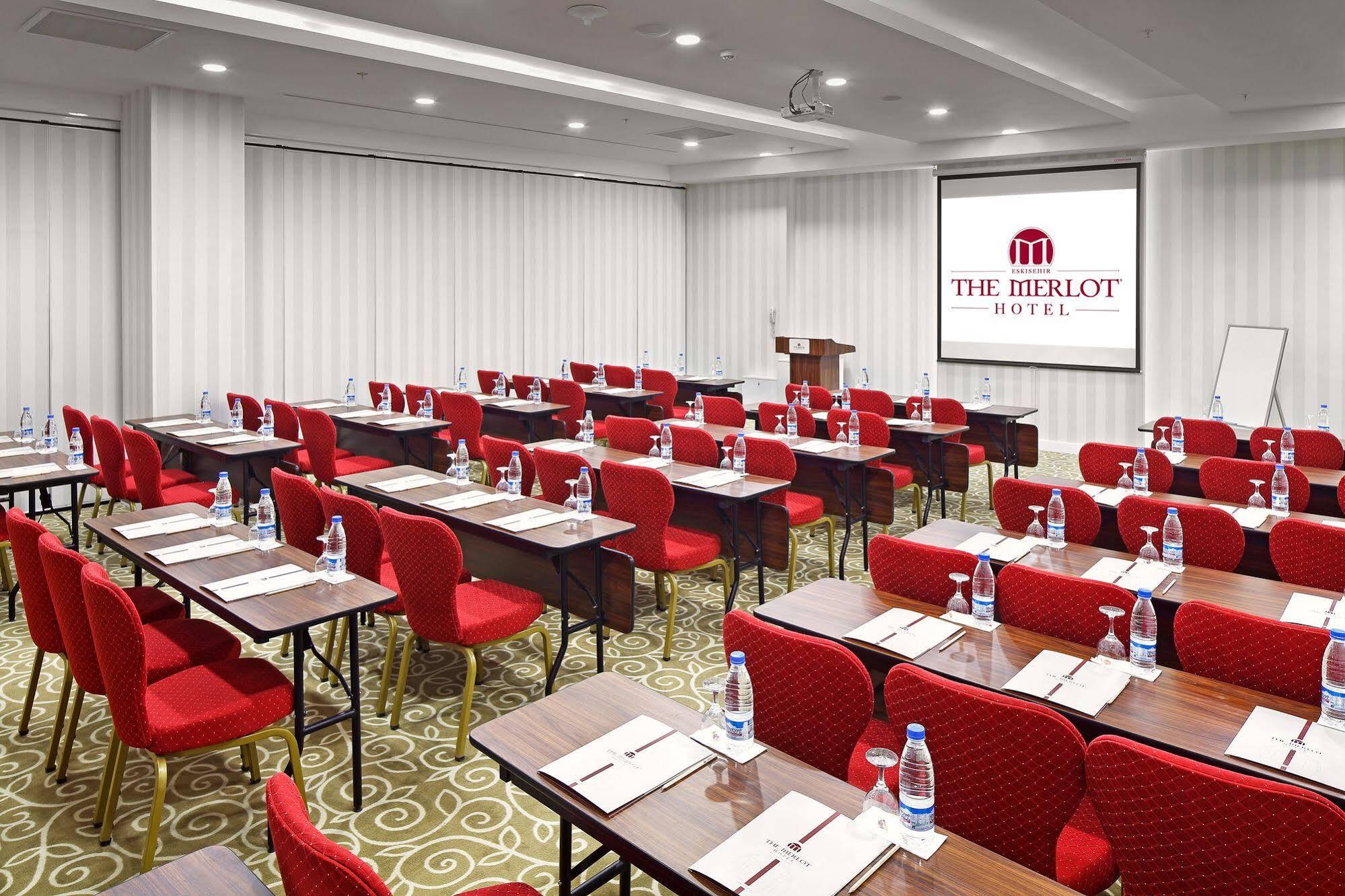 The Merlot Hotel Ескишехир Екстериор снимка